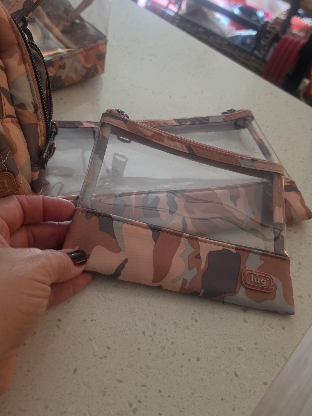 LUG BAGS IN PINK Camouflage - Picture 4 of 6